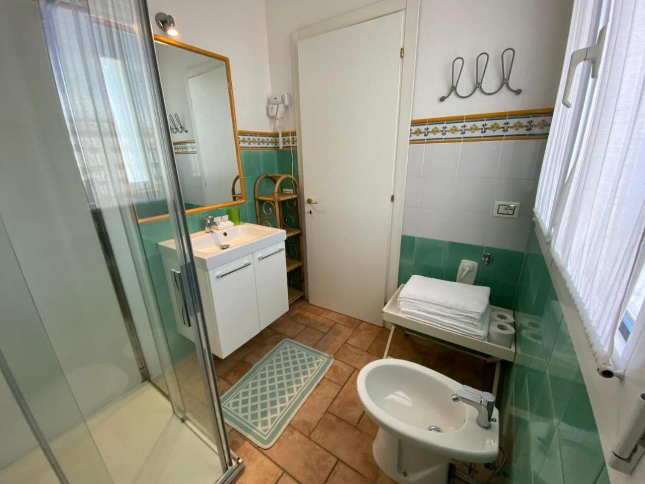 לידו די ג'סולו Residence Ambra מראה חיצוני תמונה