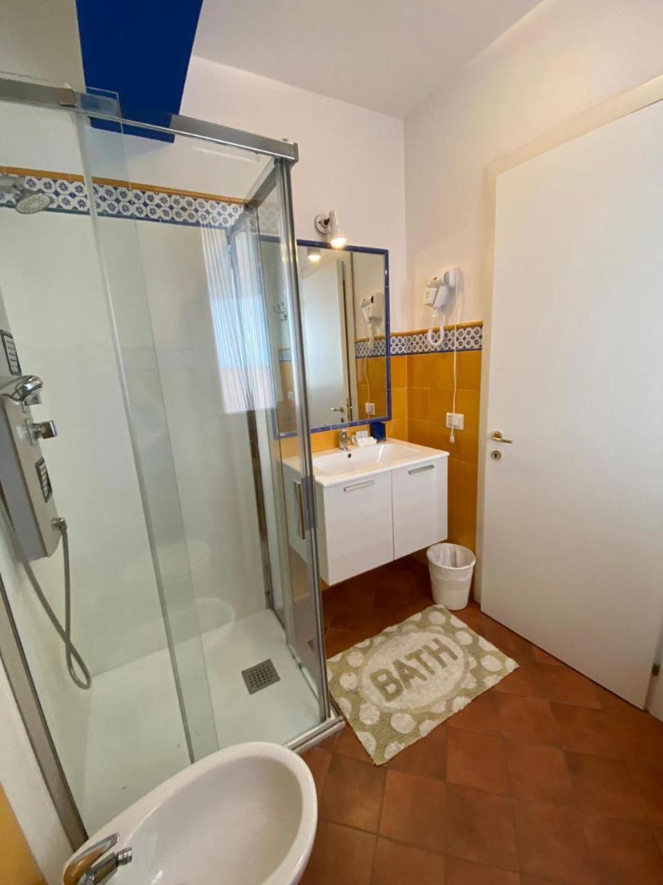 לידו די ג'סולו Residence Ambra מראה חיצוני תמונה
