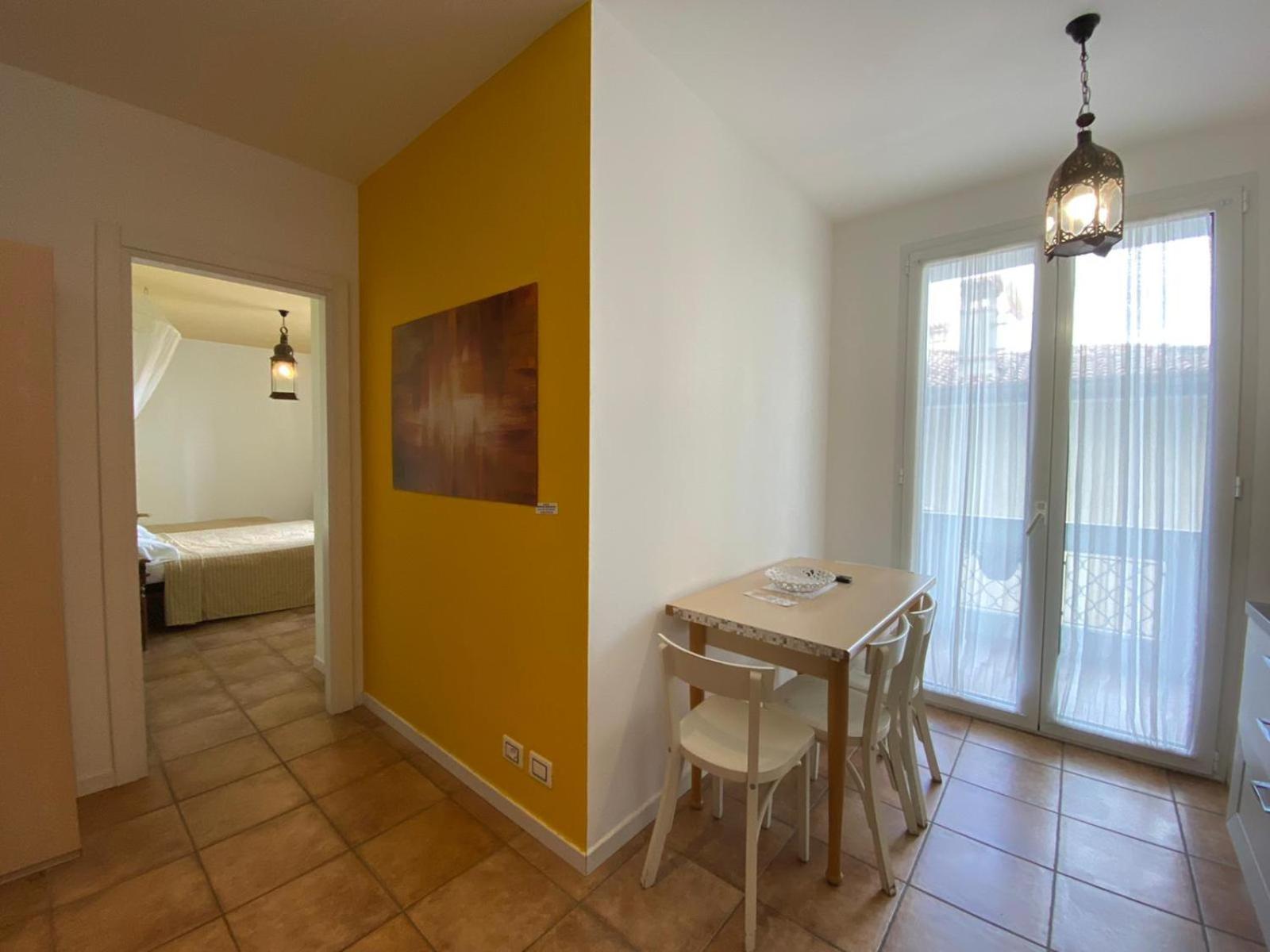 לידו די ג'סולו Residence Ambra מראה חיצוני תמונה